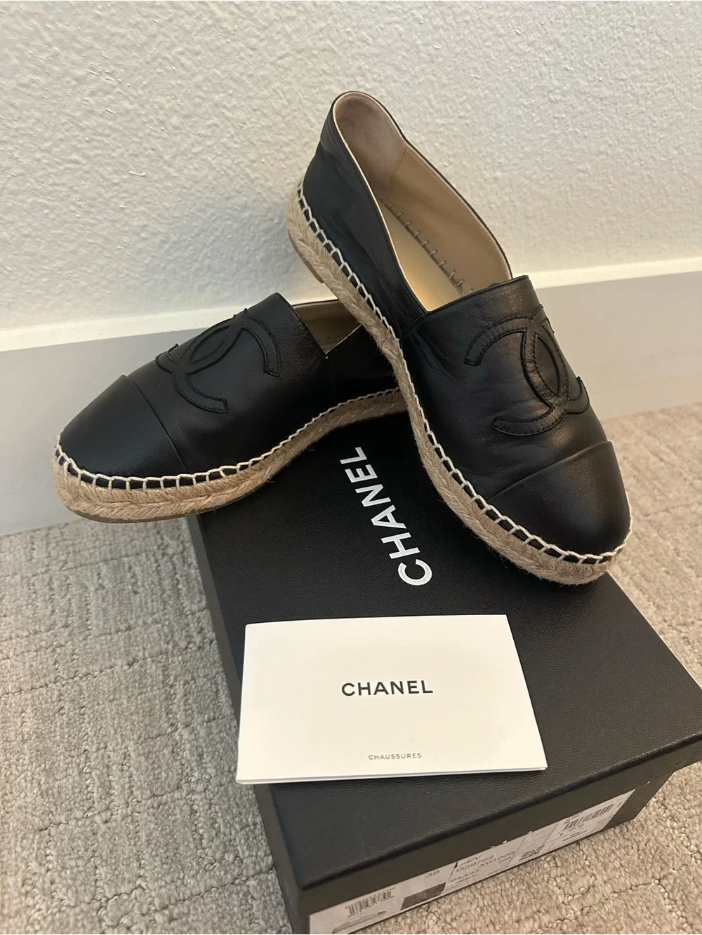 CHANEL Black Leather Espadrille Flats with Interlocking CC